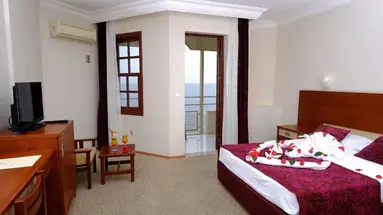 Anitas Beach Hotel
