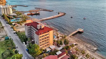 Anitas Beach Hotel