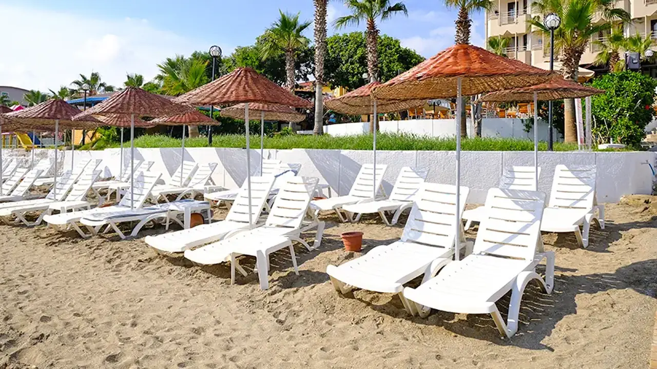 ANITAS BEACH