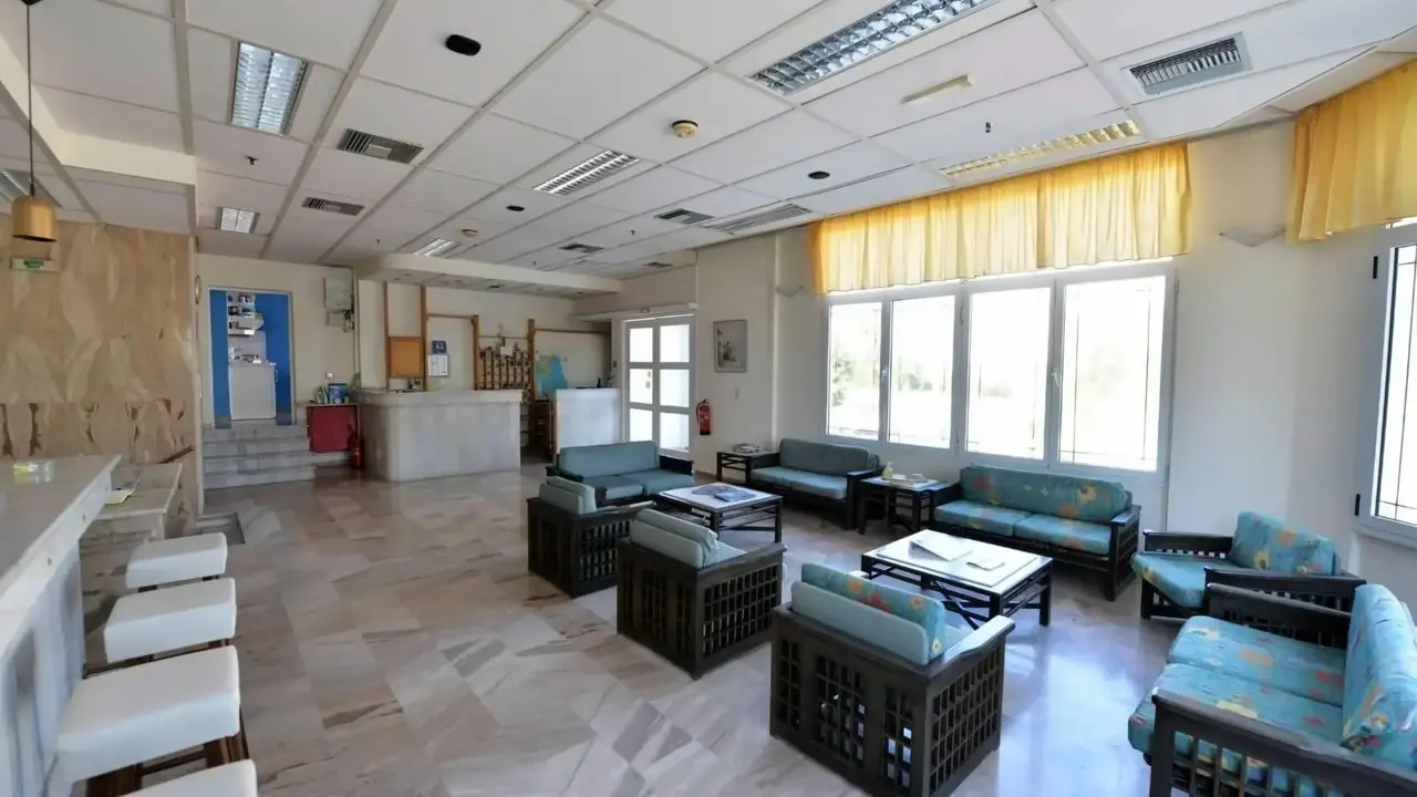 Anna Apartments