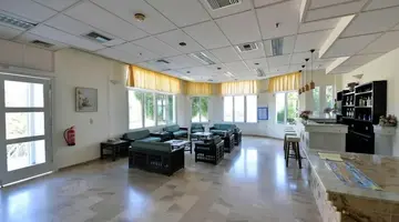 Anna Apartments