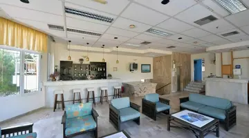 Anna Apartments