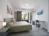 Anna Hostal Benidorm