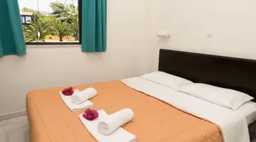 Anna Maria Village