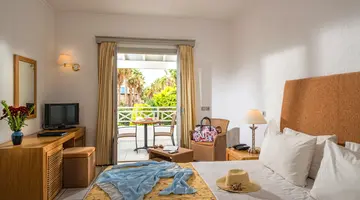 ANNABELLE BEACH RESORT