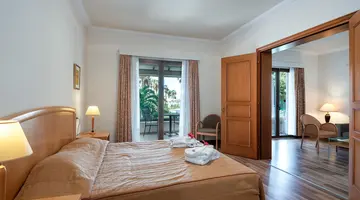 ANNABELLE BEACH RESORT