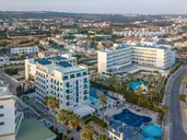 Anonymous Beach Hotel - Adults Only