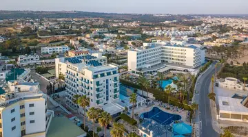 Anonymous Beach Hotel - Adults Only