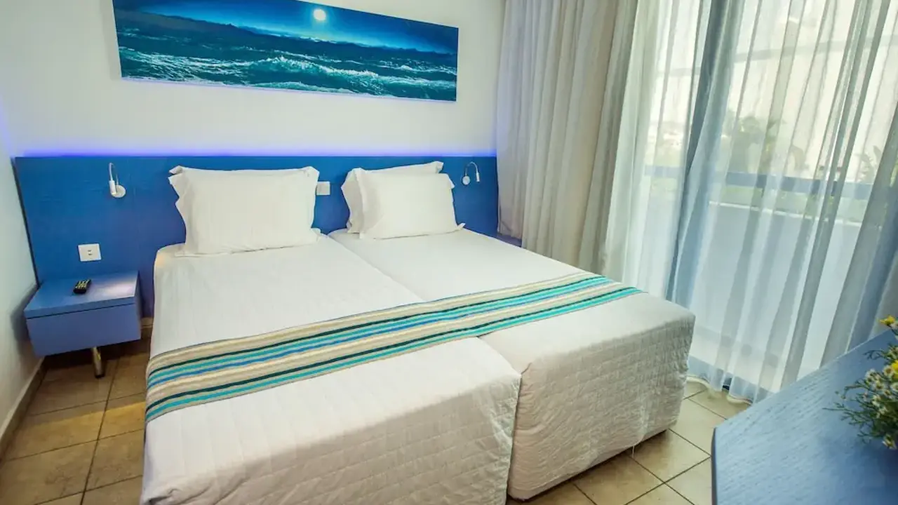 Anonymous Beach Hotel - Adults Only