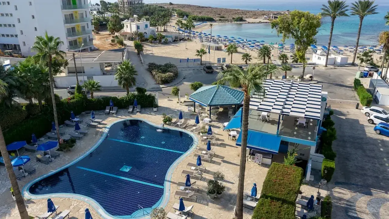 Anonymous Beach Hotel - Adults Only