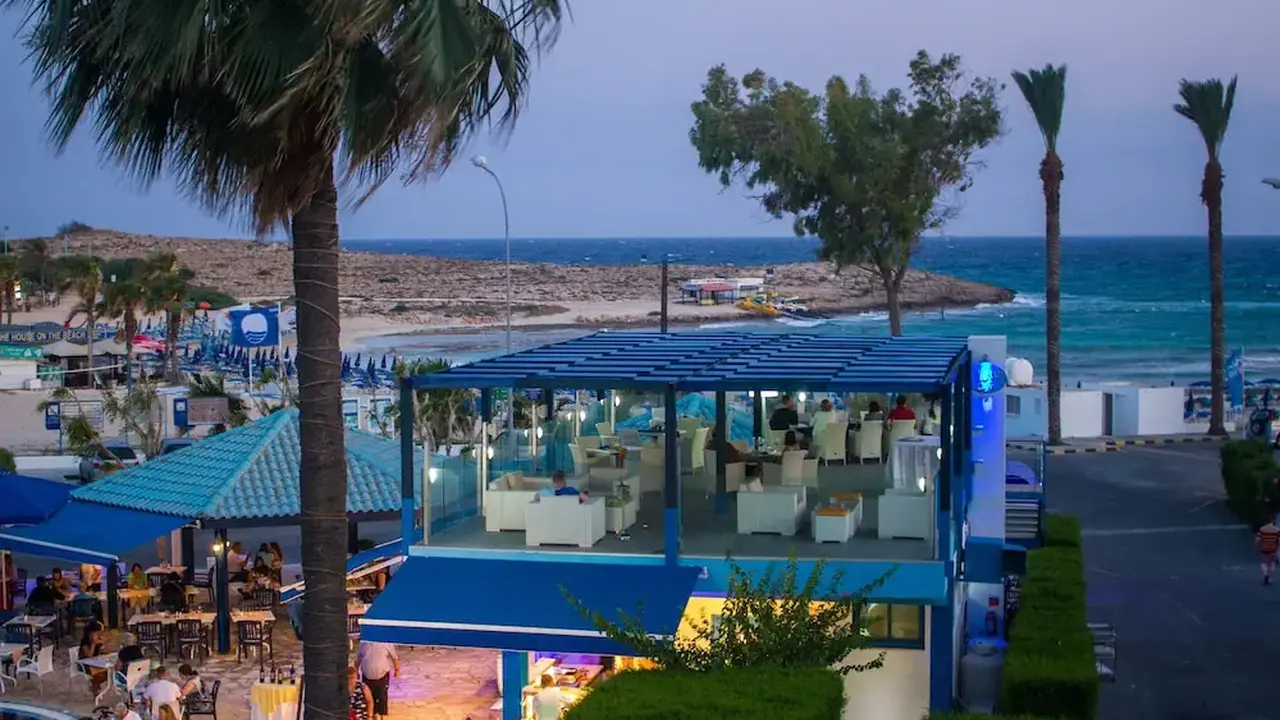 Anonymous Beach Hotel - Adults Only