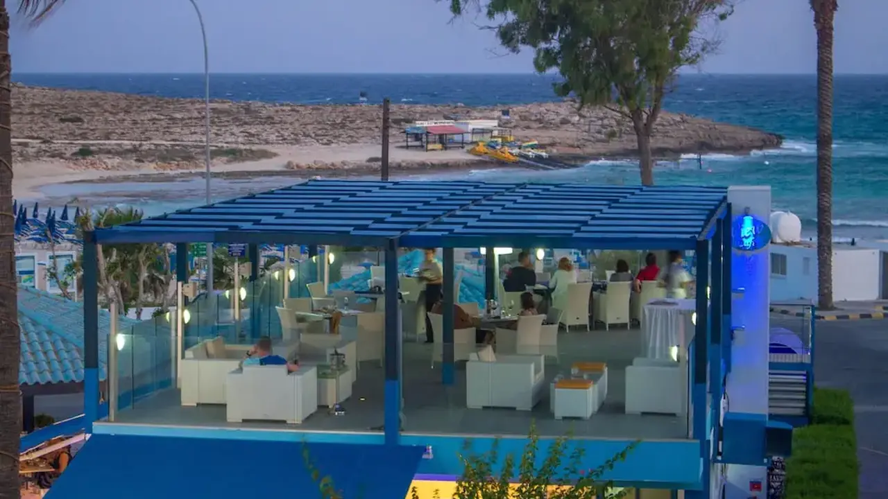 Anonymous Beach Hotel - Adults Only