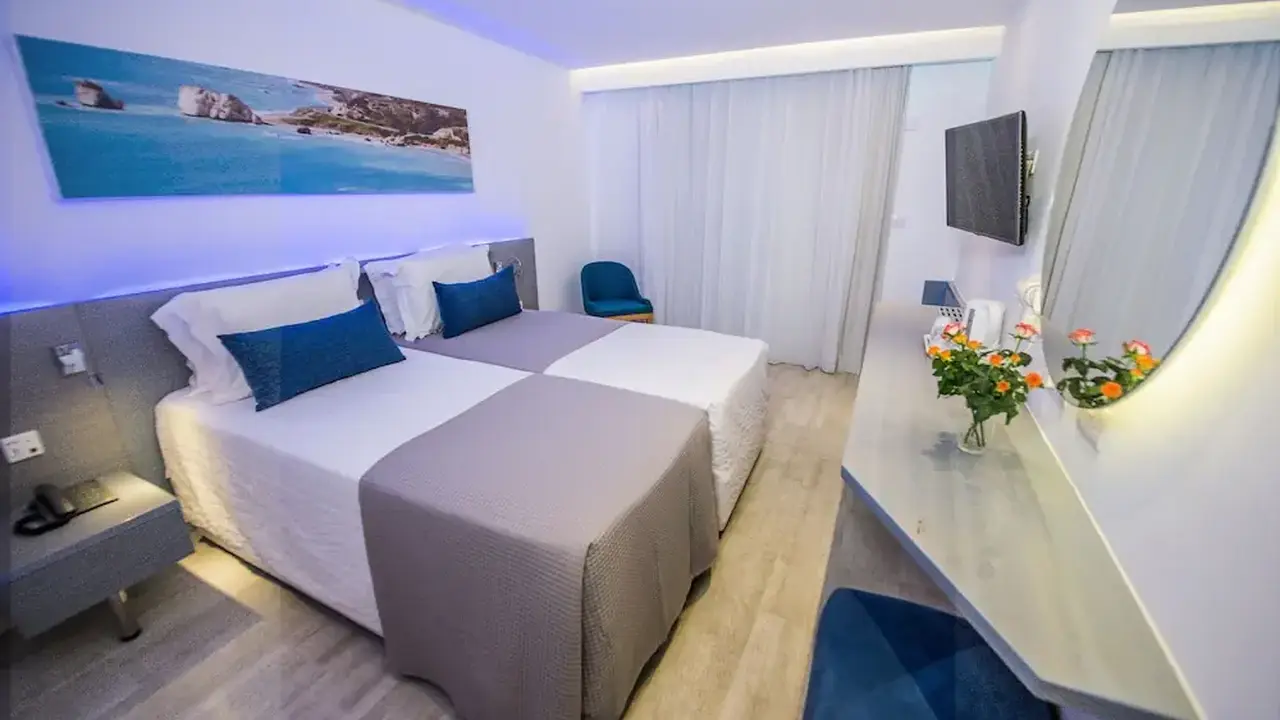 Anonymous Beach Hotel - Adults Only