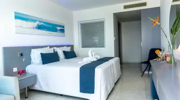 Anonymous Beach Hotel - Adults Only