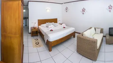 Anse Soleil Beachcomber (Mahe Hotel)