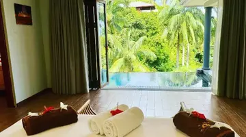 Anse Soleil Beachcomber (Mahe Hotel)
