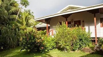ANSE SOLEIL BEACHCOMBER
