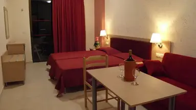 Anseli Hotel Apartments Studios