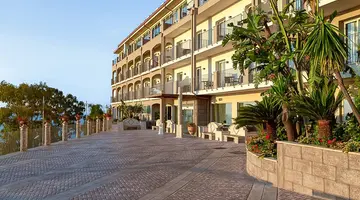 Antares Hotel