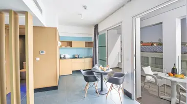 Anthea Hotel Apartments