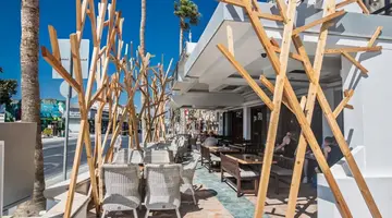 Anthea Hotel Apartments