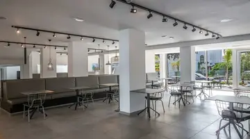 Anthea Hotel Apartments