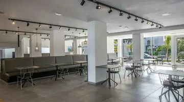 Anthea Hotel Apartments