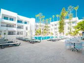 Anthea Hotel Apartments