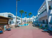 Anthea Hotel Apartments