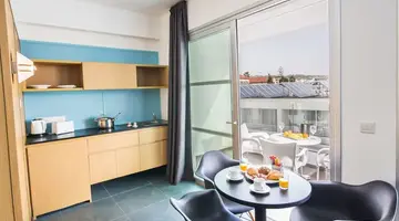 Anthea Hotel Apartments