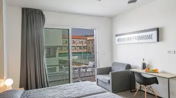 Anthea Hotel Apartments