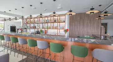 Anthea Hotel Apartments