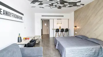 Anthea Hotel Apartments