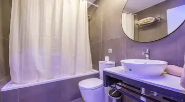 Anthea Hotel Apartments