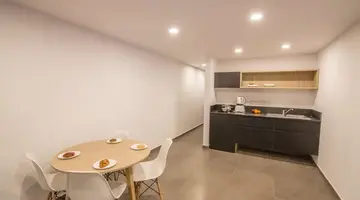 Anthea Hotel Apartments