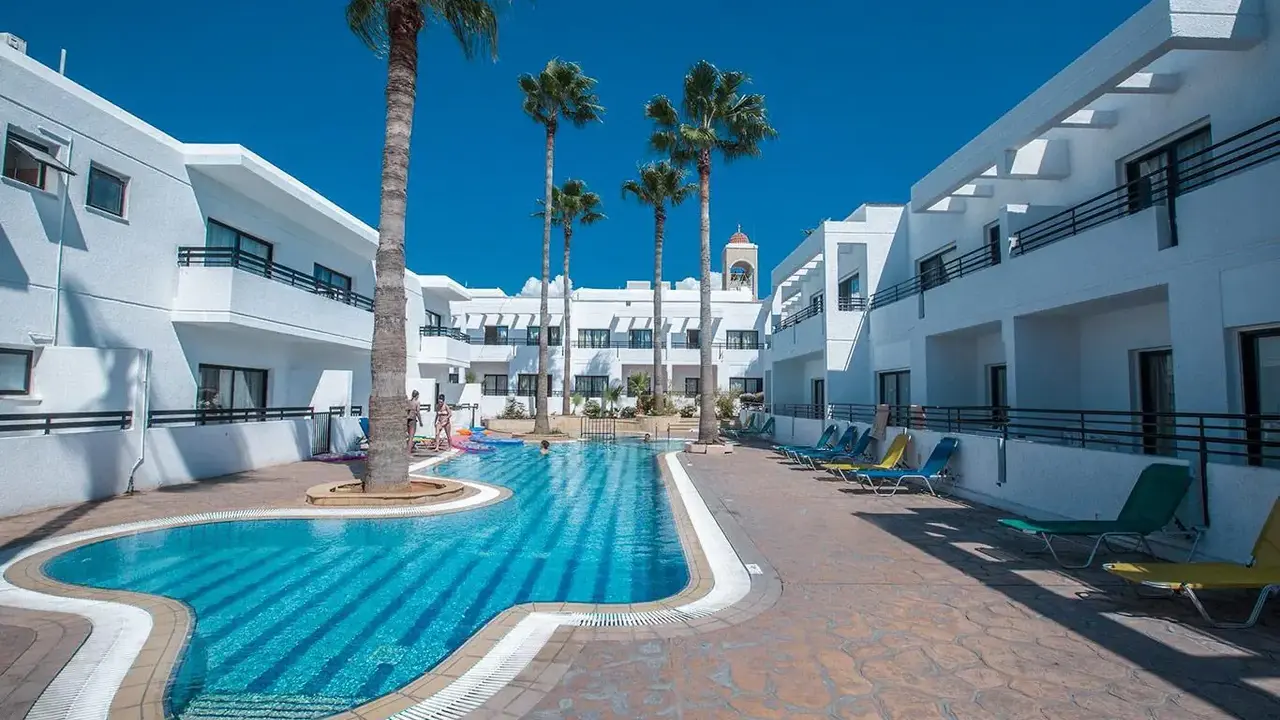 Anthea Hotel Apartments