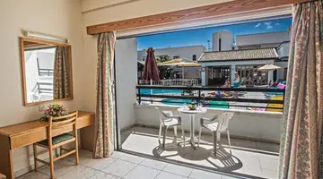 Anthea Hotel Apartments