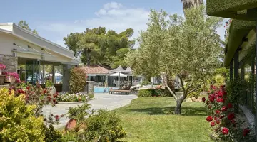 Anthemus Sea Beach Hotel & Spa