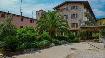 Antico Monastero Hotel