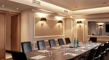 Antigon Urban Chic Hotel