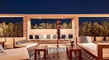 Antigon Urban Chic Hotel