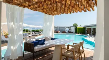 Antigoni Seaside Resort