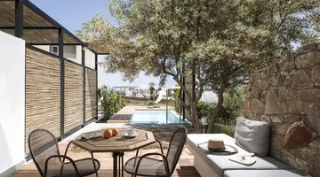 Antigoni Seaside Resort