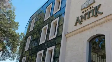 Antik Apartments