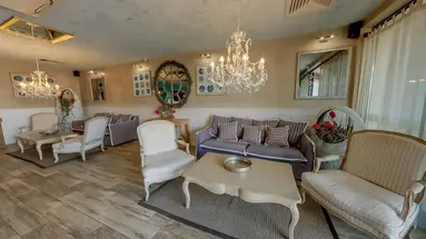 Antik Apartments