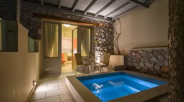 Antinea Suites and Spa
