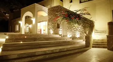 Antinea Suites and Spa