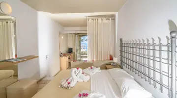 Antinea Suites and Spa