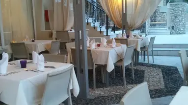 ANTINEA SUITES & SPA HOTEL