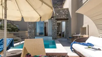 Antinea Suites & Spa Hotel